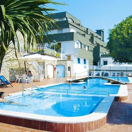 In With Balcony Apartment Pietra Ligure